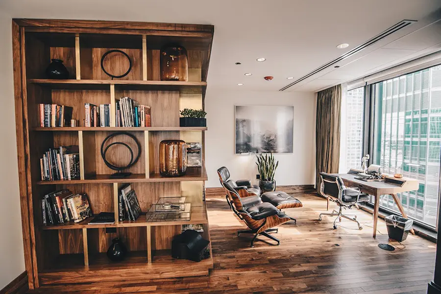 Zwei Eames Lounge Chairs
