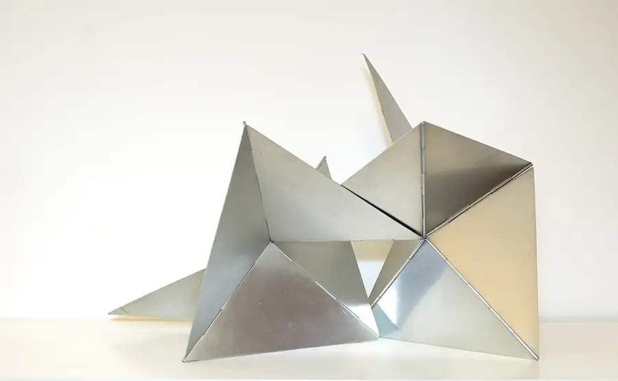 Lygia Clark Bicho Linear